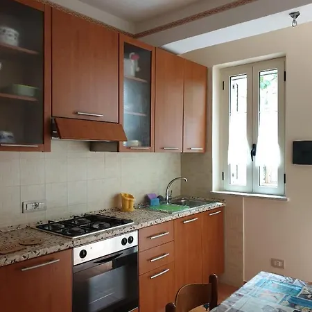 Casa Maurizio 아파트 팔리누로